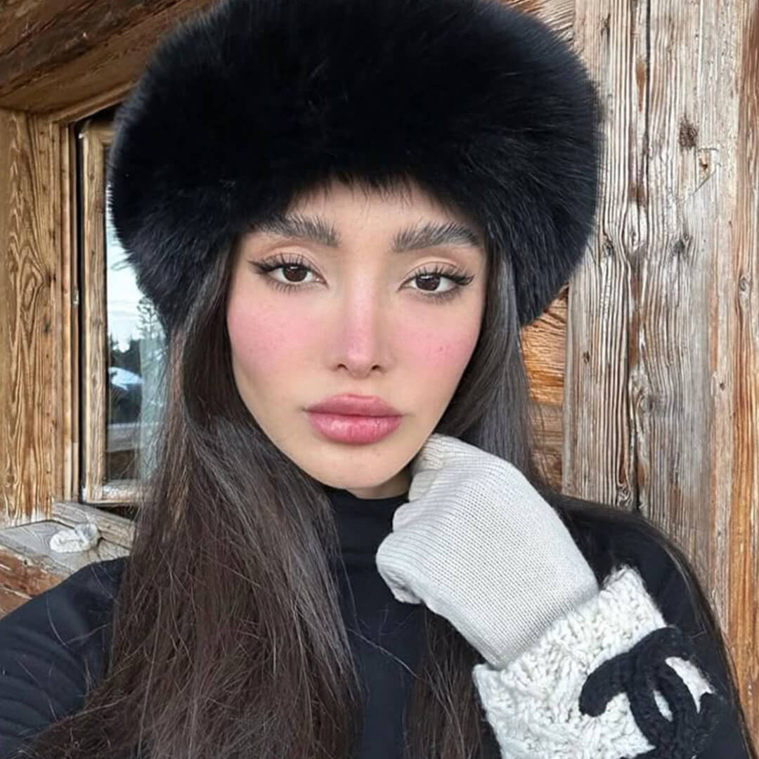 SOKYND Adkia Faux Fur Hat in Black