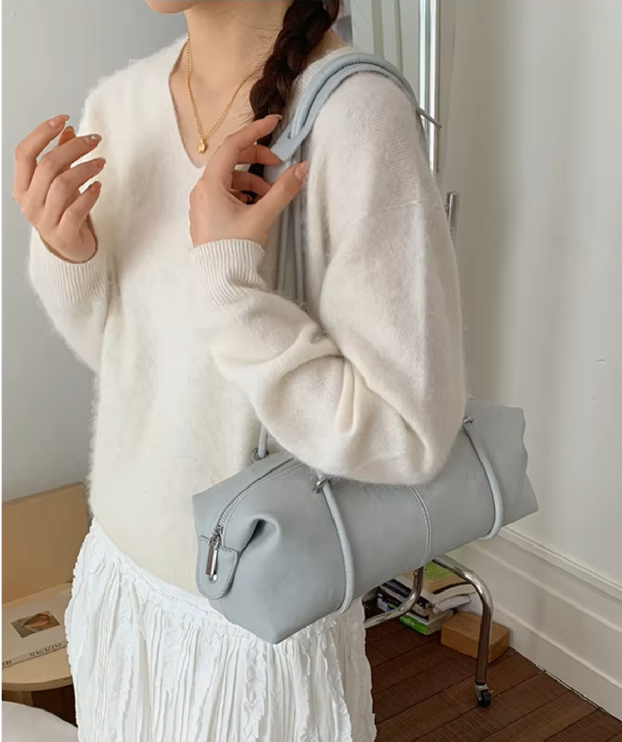 Sandra Boston Pillow Bag