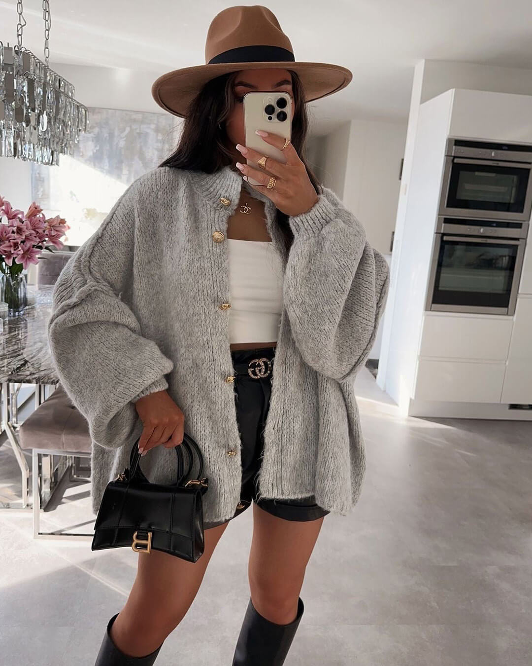Lisa Long Cardigan Knit