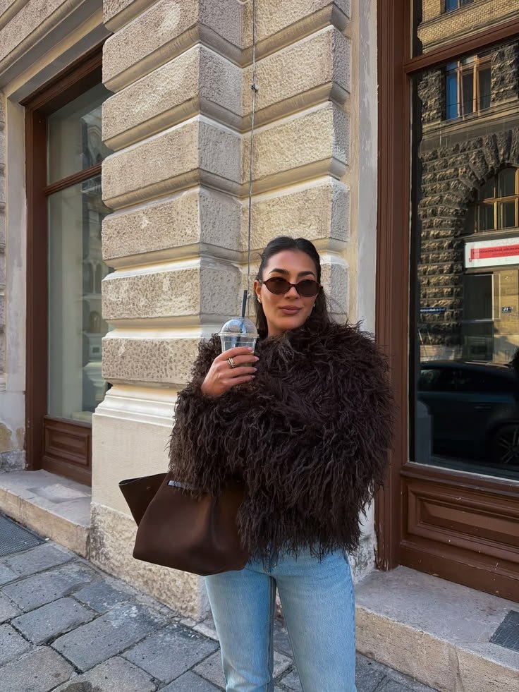 SOKYND Adjoa Faux Fur Coat in Brown