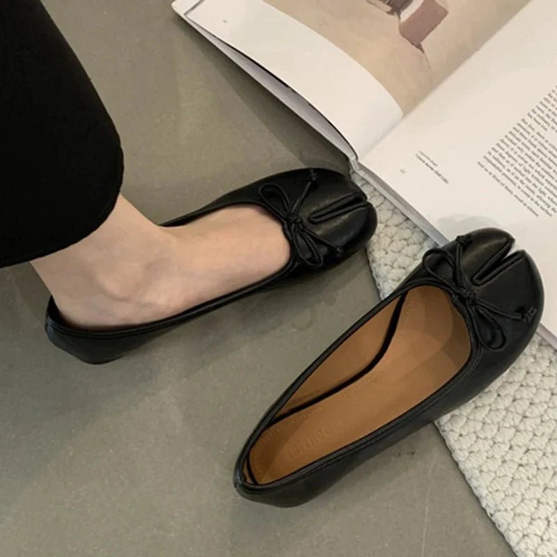 SOKYND black ballet flats with bow details