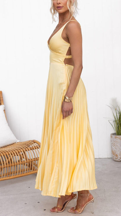 SOKYND Fenella Flowing Pleated Maxi Dress DressL