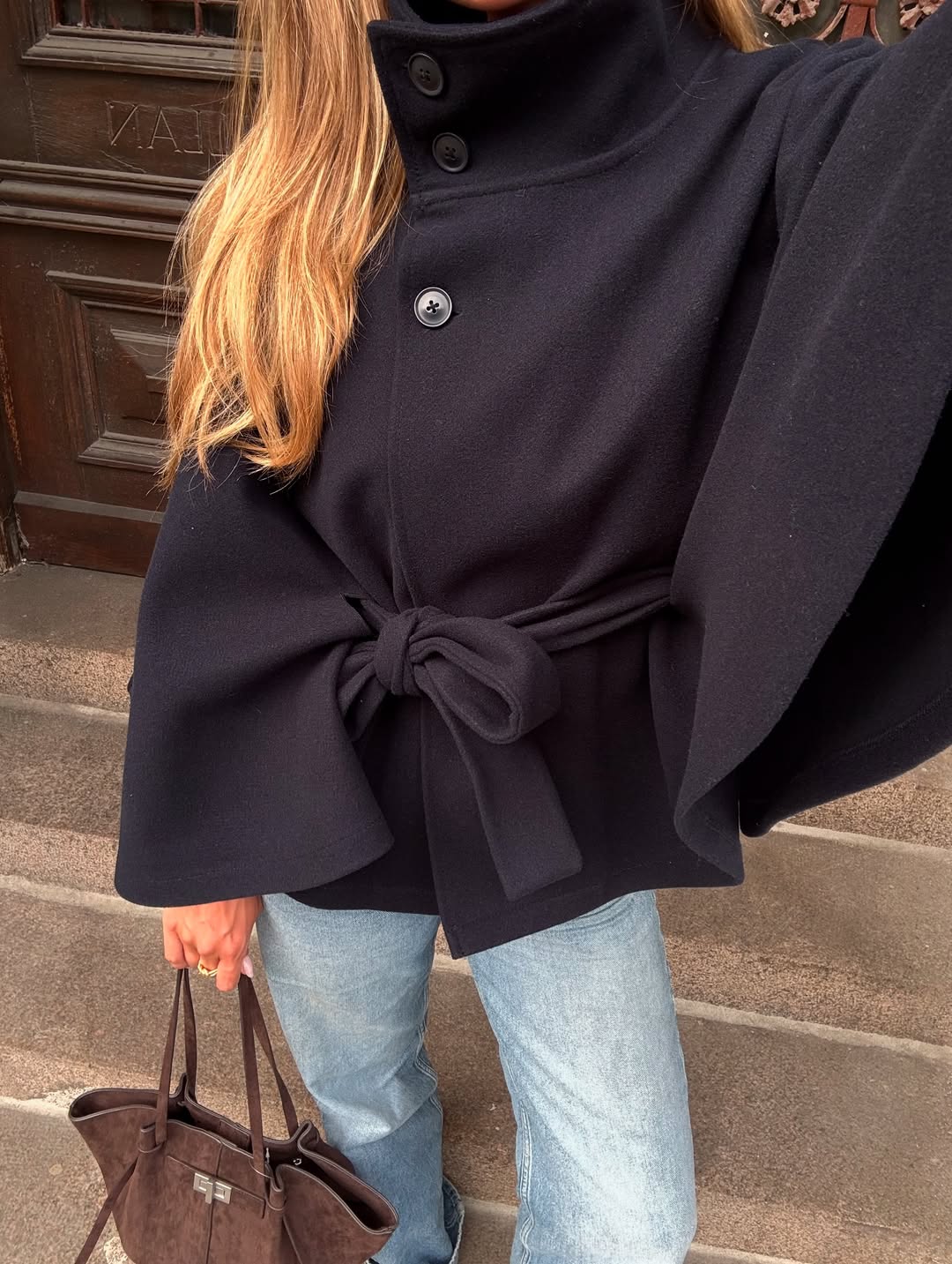 SOKYND Jocelyn Elegant High - Neck Belted Cape Jacket Coats & JacketsBe1767625273839776878NavyS