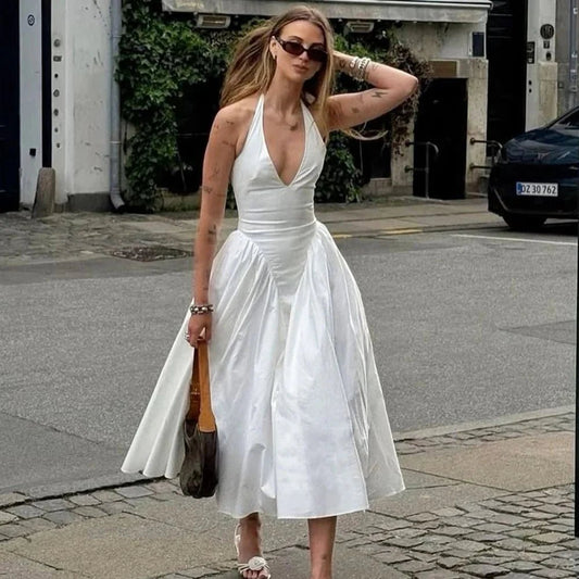 SOKYND Yara Deep Neck Maxi Dress DressWhiteL